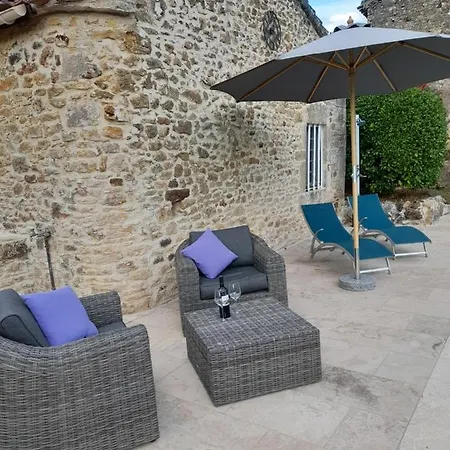 La Petite Maison Bleue Avec Piscine Loubejac