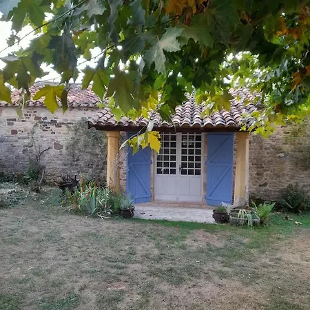La Petite Maison Bleue Avec Piscine 別荘 Loubejac