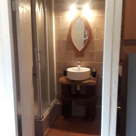 La Petite Maison Bleue Avec Piscine * Loubejac